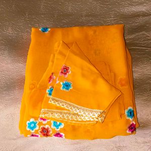 🛍️Elegant Yellow Floral Saree⭐⭐⭐⭐⭐