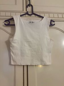 Forever New Chic White Crop Top