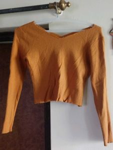 Ribbed Knit Long Sleeve Top