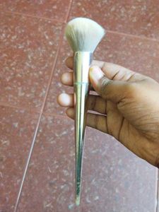 Pac Powder Brush