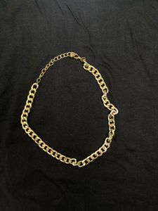 Three Piece Chain