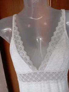 Chic White Lace-Trim Nightdress