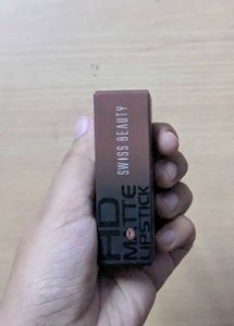 Swiss Beauty HD Matte Lipstick