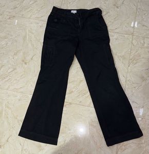 Black colour bell bottom original cargo pant