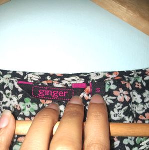 Cute Floral Printed Crop Top (Women&#39;s)