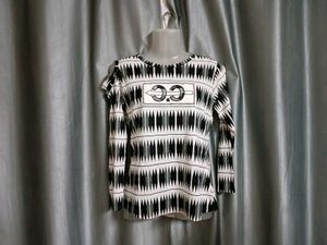 B&amp;W Top