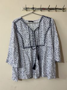 Ajio Short Kurti (899/- Online price)