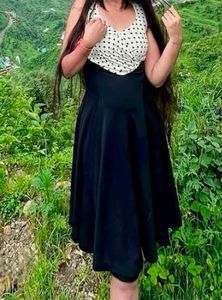 KOREAN POLKA DOT BLACK DRESS
