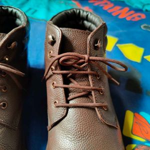 Original Mochi Boots