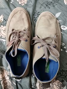 CANVAS Shoes By UCB.