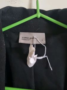 Dry Cleaned Vero Moda Black Blazer