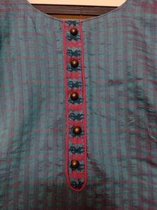 Women&#39;s Kurta
