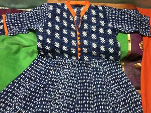 GentlyUsed Blue & White Printed AnarkaliKurti+Chud