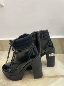 Catwalk Brand New Boots