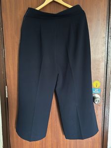 Wide Leg Cropped Trousers