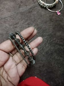 10 Necklace,8 Bangles,3 Bracelet,5 Earrings, Clips