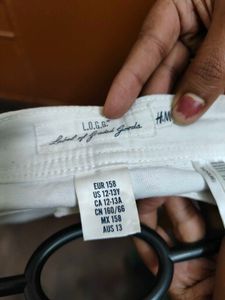 H&amp;M White Embroidered Denim Shorts