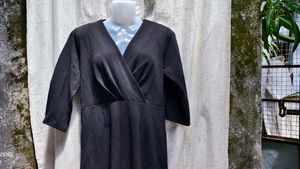 Elegant Black Maxi Dress
