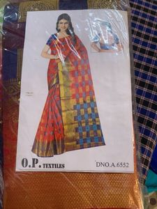 Combo Elegant Red &amp; Gold Patterned Saree