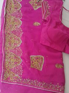 Beautiful Saree With Paded Blouse Xs Small Size