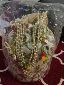 Wedding Handbag..New With Tag.. Negotiable