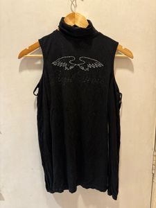 Chic Black Cutout Top