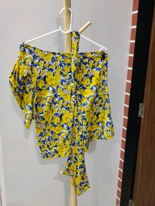 One Shoulder Printed Top
