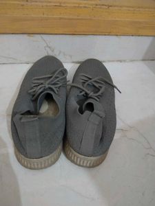 Grey Casual Shoes 👟