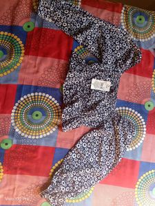 Chic Black &amp; White Print Top