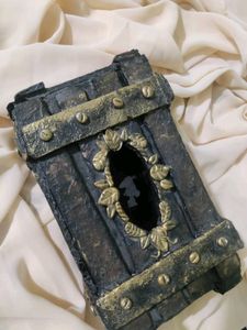 Vintage Theme Tissue Box