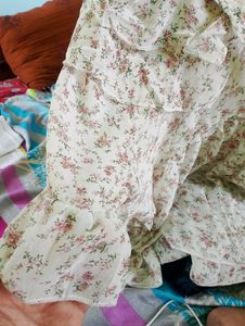 Cute Korean Top From Originally Korea
