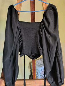 Black Solid Square Neck Full Sleeve