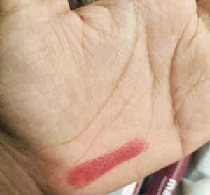 Moisture Matte Lipstick