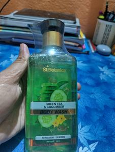 St.Botanica Green Tea &amp; Cucumber Body Wash 🎊🎉💥