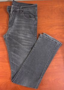 2 Black Jeans