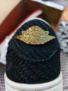 price drop 🚨Nike Air Jordan 1 - Stylish Sneakers