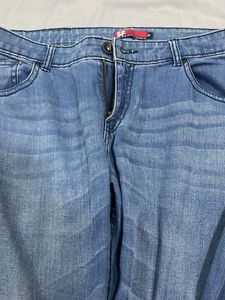 Stylish Blue Denim Jeans