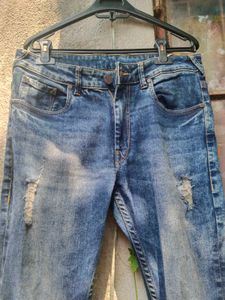 Here &amp; Now Branded Ripped Blue Jeans