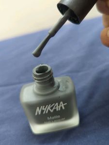 NYKAA Matte Nail Lacquer Duo