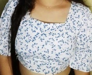 Floral Print Crop Top