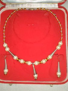 Necklace &amp; Earring Set