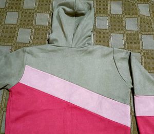 Crop New York Graphic Hoodie