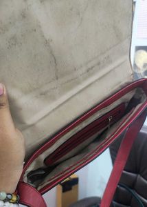 Van Heusen Sling Bag