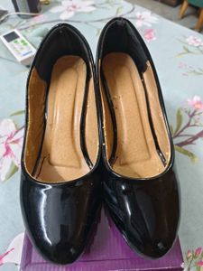 Black Belley