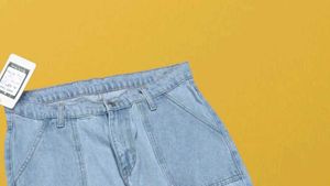 N@69 Size-32 Light Wash Cargo Jeans