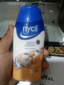 Nycil Germ Expert Cool Sandal Powder