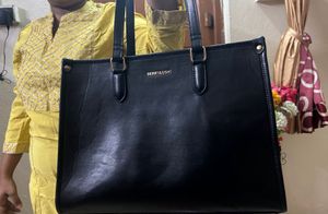 🔥🔥Berrylush Structured Bag For Women’s🔥🔥