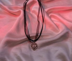 ☄️H3art Within Cross Necklace