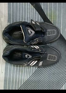 Sports Shoes