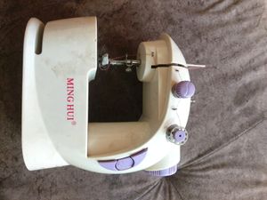 Ming Hui Mini Sewing Machine